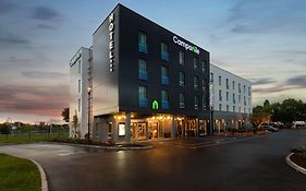 Campanile Smart Lyon Est - Eurexpo Bron Aviation